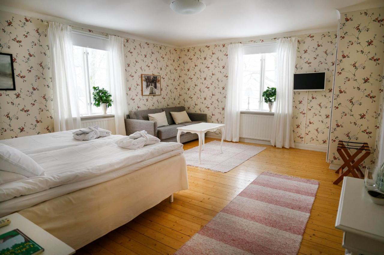Oelme Praestgard Gaestgiveri Kristinehamn Exterior foto